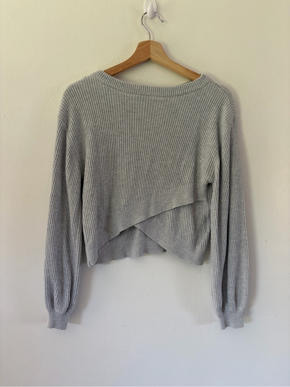 Lululemon Reversible Crossover Sweater Heathered Light Grey Size 4
